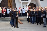 Procesja Drogi Krzyżowej przeszła ulicami Elbląga [zdjęcia]