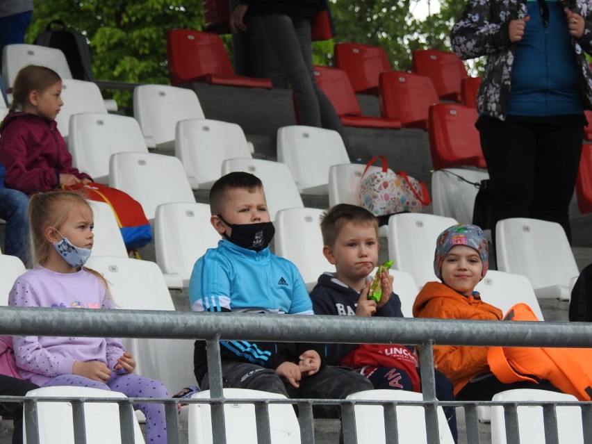 Łomża. Sportowy Dzień Dziecka na miejskim stadionie [zdjęcia]