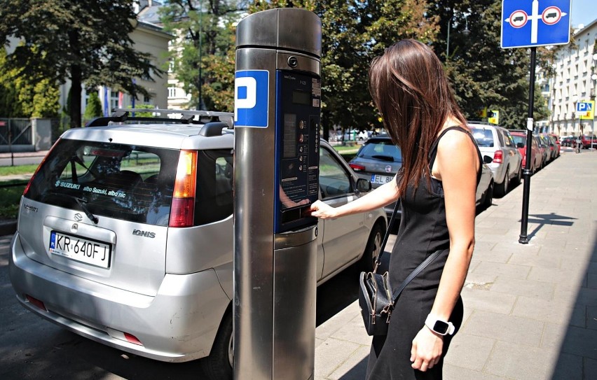 10.08.18 krakow
 ulice w centrum strefa platnego parkowania...