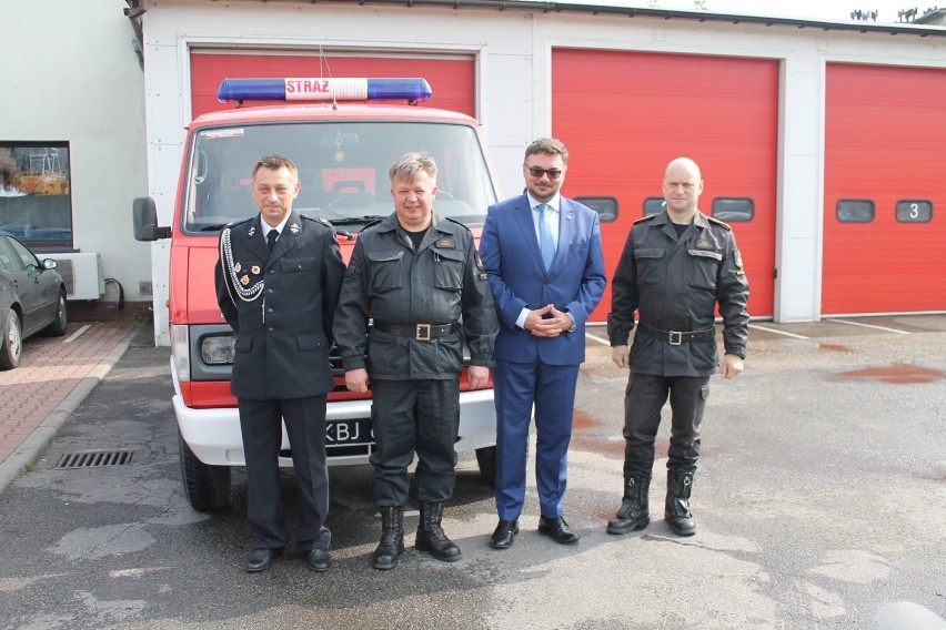 Wóz strażacki OSP Nowe Chechło