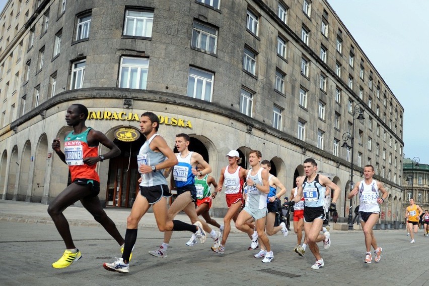 Ruszają zapisy na 8. Półmaraton Warszawski. Pokonaj w biegu ponad 21 km!