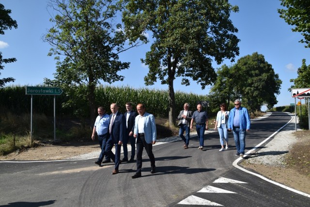 Droga Jarosławki-Konarskie oficjalnie otwarta. Remont trwał od końca maja do połowy sierpnia