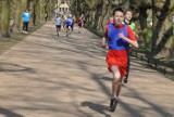 Wiosenne bieganie na Jasnych Błoniach. Udział potwierdziło już pół tysiąca biegaczy