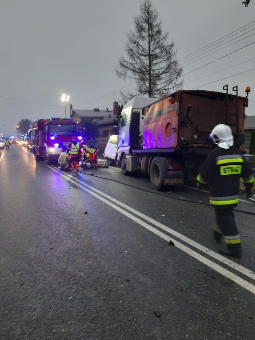 Tragiczny wypadek na drodze krajowej nr 75 w Czchowie, 2...