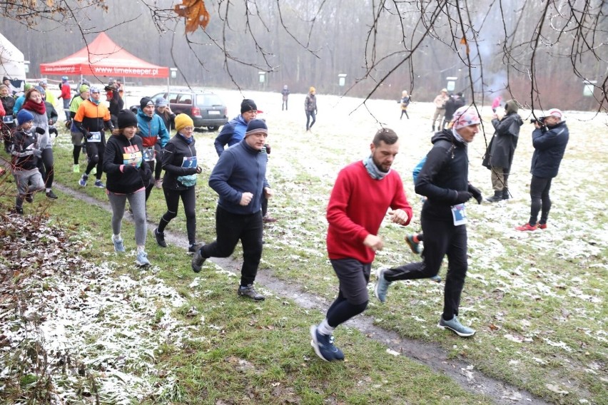 Zobacz kolejne zdjęcia. Przesuwaj zdjęcia w prawo - naciśnij...