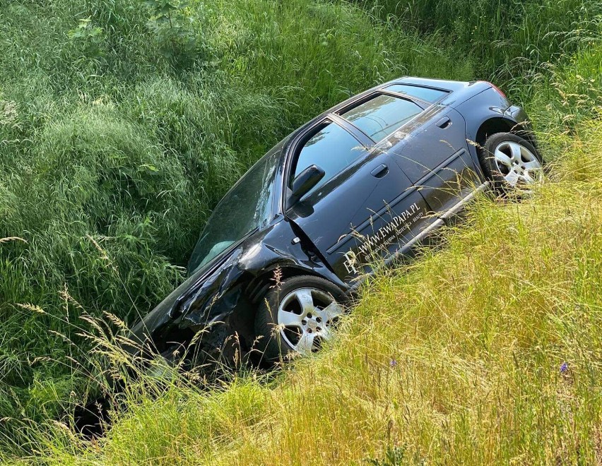 Pod Goleniowem zderzyły się cztery auta. Strażacy w akcji