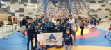 Młodzi zapaśnicy z Kartuz z workiem medali na turnieju w Swarzędzu