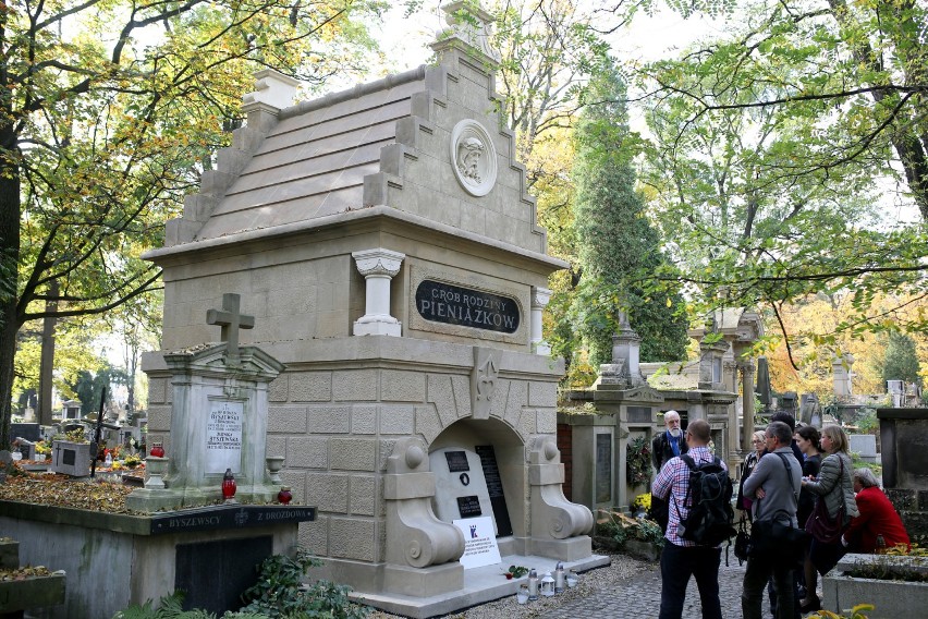 Odnawiają grobowce zasłużonych dla Krakowa