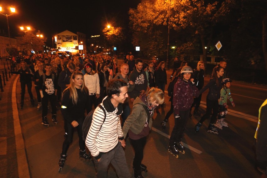 Rok temu Nightskating Białystok zebrał prawie setkę osób.