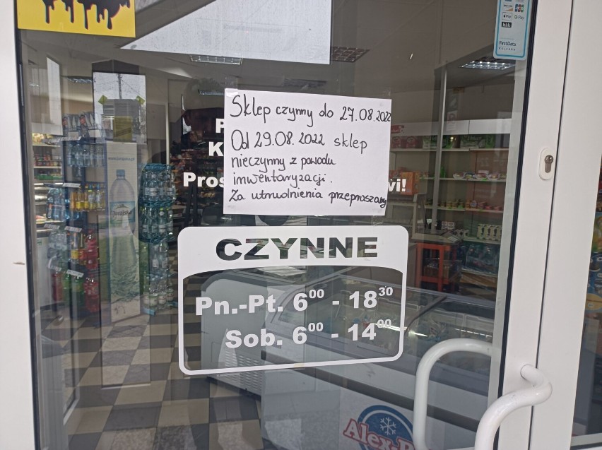 Spółdzielnia Dostawców Mleka w Wieluniu oddaje sklepy firmowe w dzierżawę. „Klienci nie stracą” – twierdzi szef mleczarni 