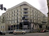 Pechowy hotel na rogu Piotrkowskiej i Radwańskiej. Będą opóźnienia