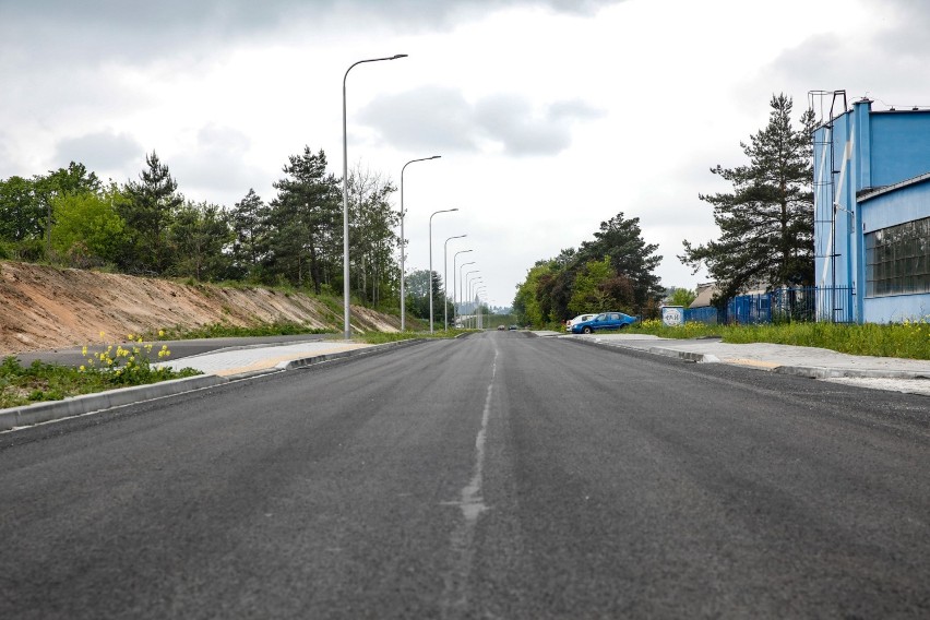 Zobacz, jak idą prace przy przebudowie dróg na Metalchemie w...