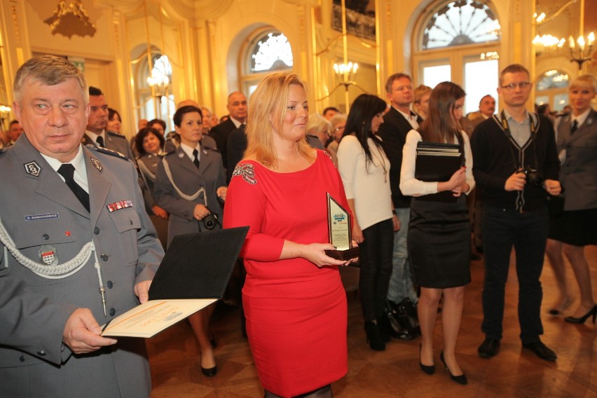 W Łodzi wręczono nagrody dla najlepszych policjantów