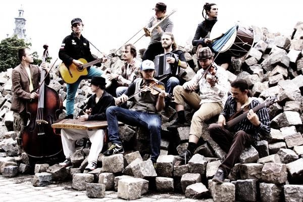 Chorzów: Koncert ukraińskiej grupy folkowej Dobrzy Ludzie z Lwowa w Rebel Garden