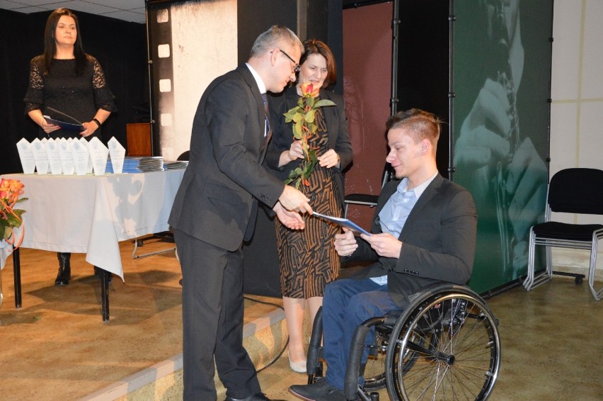 Wręczenie Nagród Starosty Bełchatowskiego za osiągnięcia...
