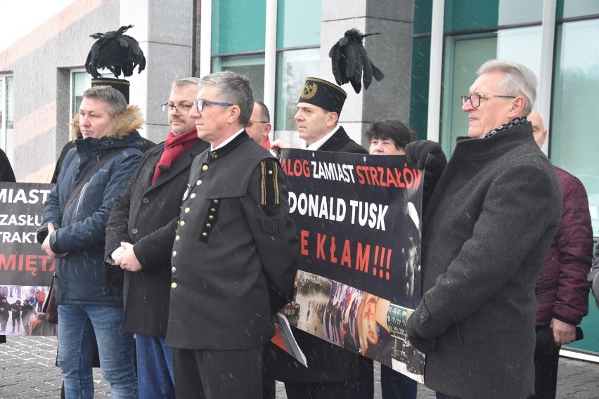 Poseł PiS Grzegorz Matusiak chce pozwać Donalda Tuska