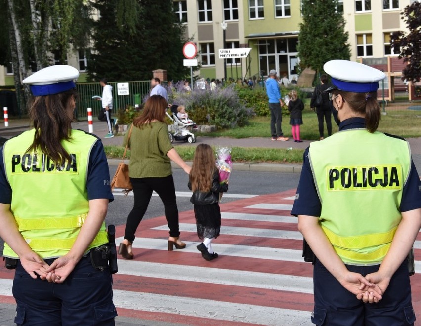 Policyjna akcja "Bezpieczna droga do szkoły" [ZDJĘCIA] 