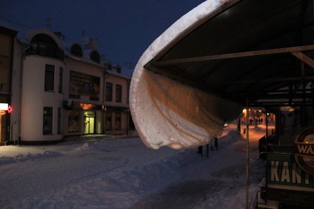 Zasypane śniegiem miasto