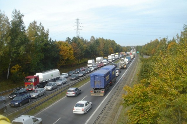 Narzekacie na korki? Mogło być gorzej. Z danych z GPSów wynika, ...