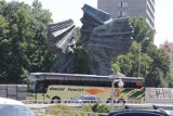 Katowice: Protest przewoźników autokarowych. Chcą pomocy od rządu