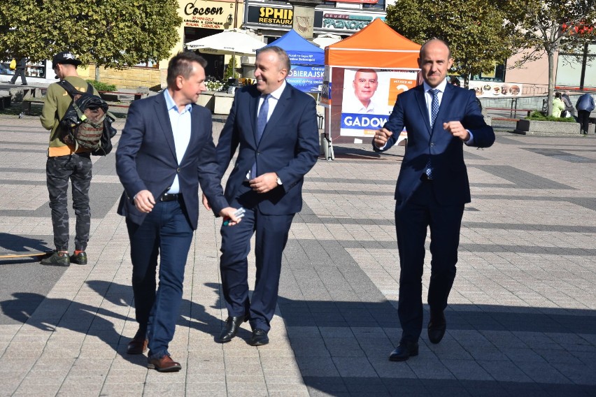 Kampania wyborcza w Rybniku: Grzegorz Schetyna kontra...