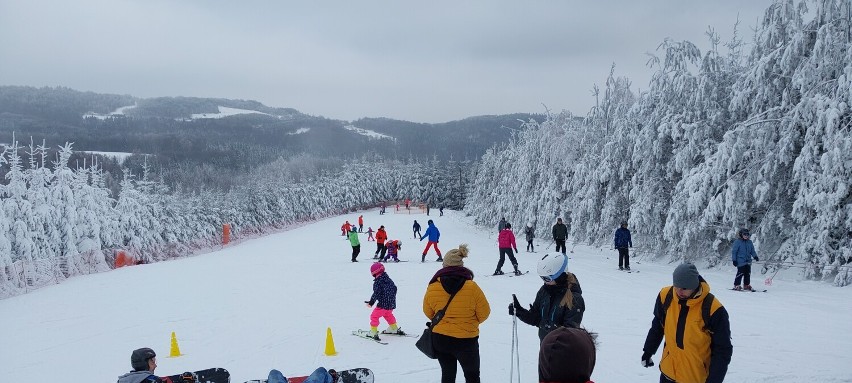 Pierwszy dzień sezonu 2022/2023 na stacji narciarskiej...