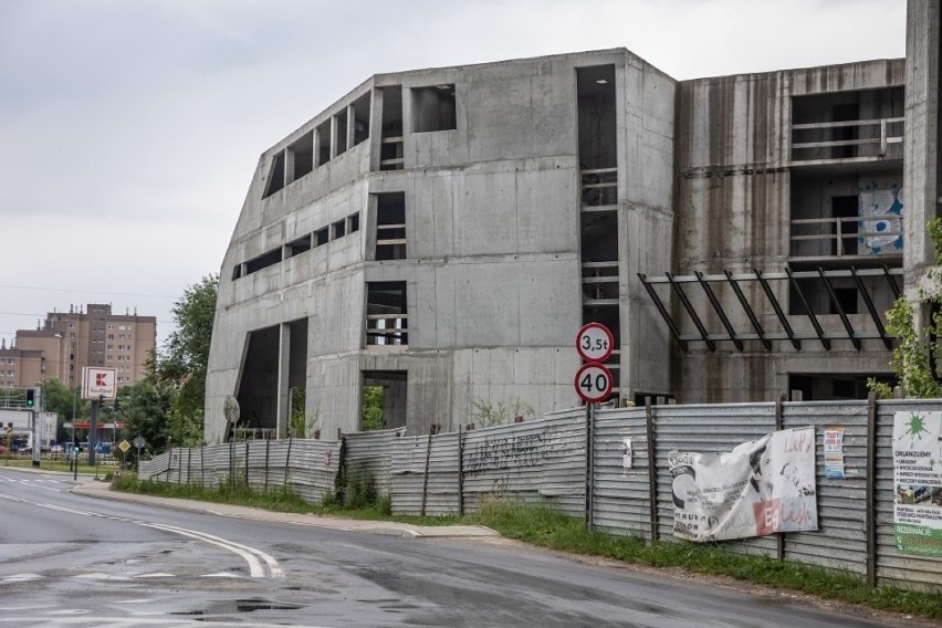 NIEDOKOŃCZONE INWESTYCJE...