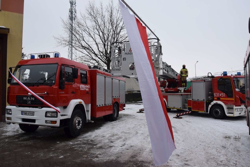 Nowy wóz bojowy trafił do OSP w Mieścisku. Oficjalnie przejęcie samochodu odbyło się w siedzibie straży w Wągrowcu