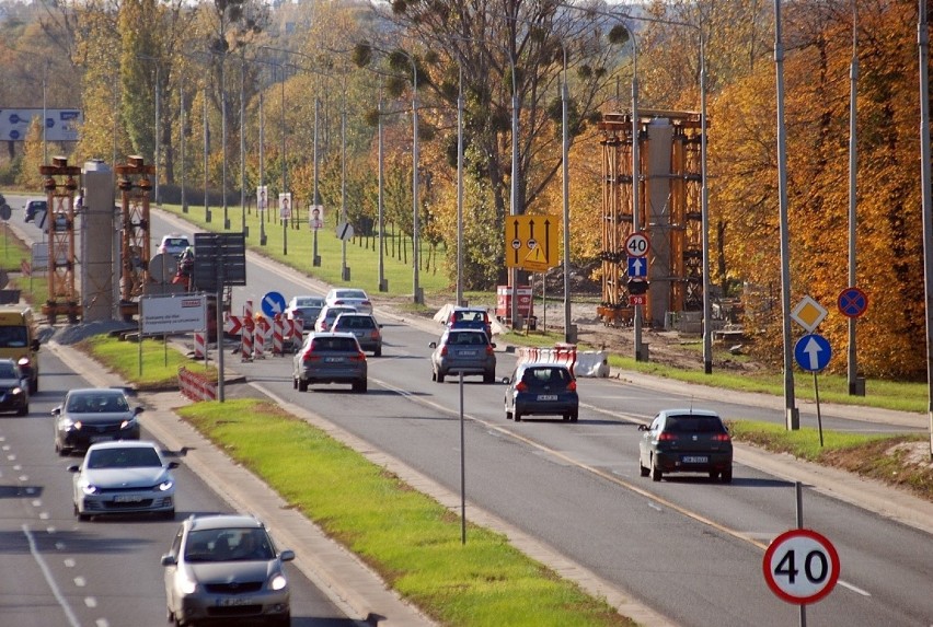 Podpory są gotowe, wobec tego w najbliższy weekend Strabag...