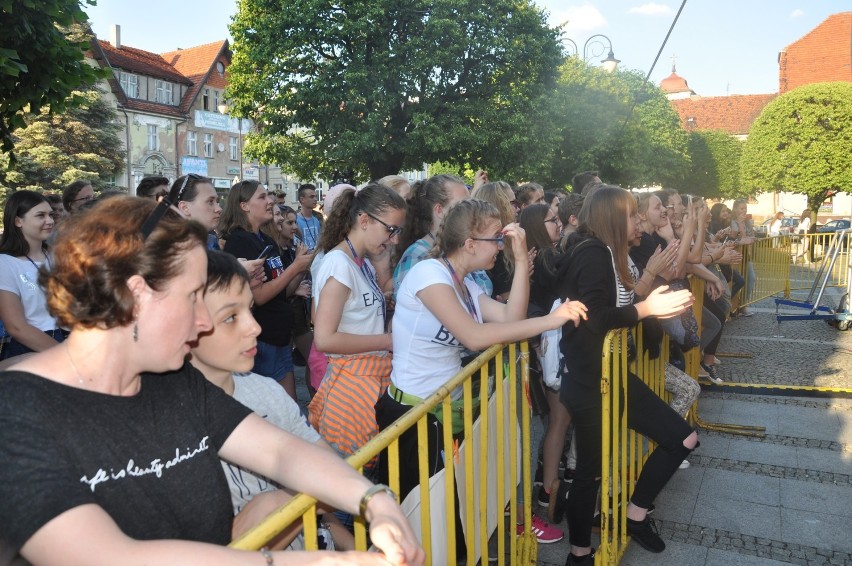 Festiwal Tratwa płynie dalej. Drugi dzień spotkań i koncertów za nami [ZDJĘCIA]