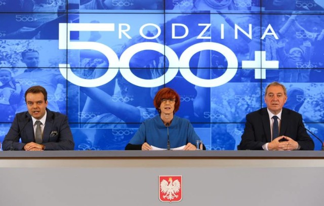 Minister Rafalska i władze miasta dementują, jakoby miało brakować pieniędzy na wypłatę świadczeń z programu Rodzina 500+ w Lesznie