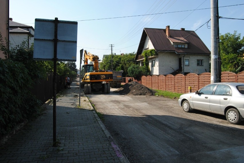 Remont ulic we włoszczowskiej dzielnicy domków...