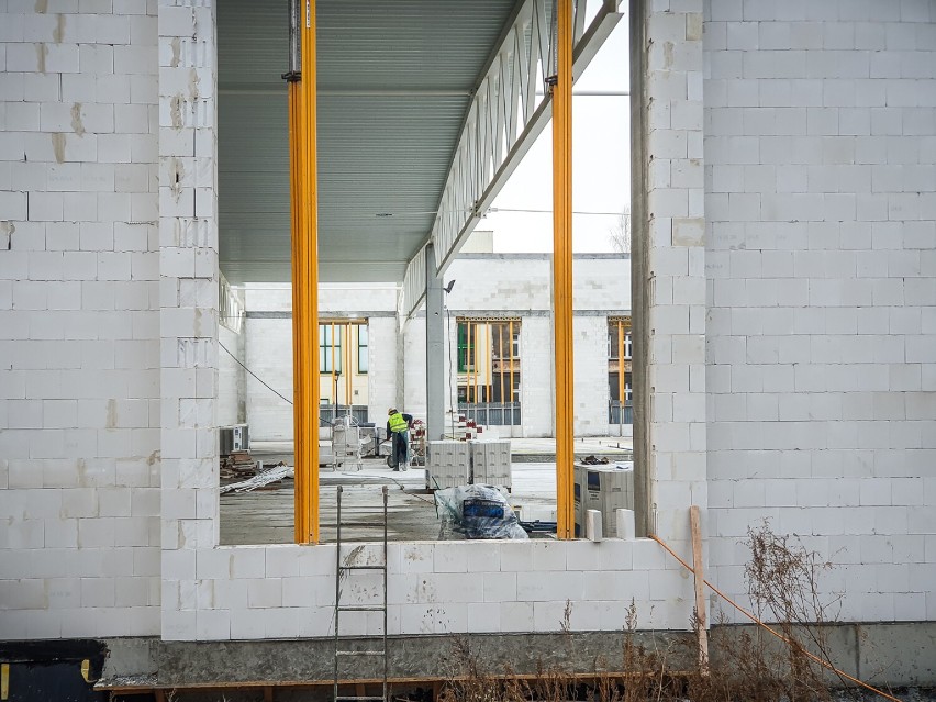 Budowa galerii Goplana w Lesznie, tak wygląda plac budowy w grudniu 2022