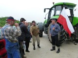 Zalani podczas budowy S8 rolnicy z gminy Sieradz protestują