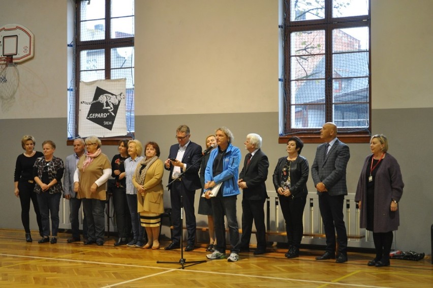 Śremski "Bazar" opanowali dziś tenisiści stołowi - XX...