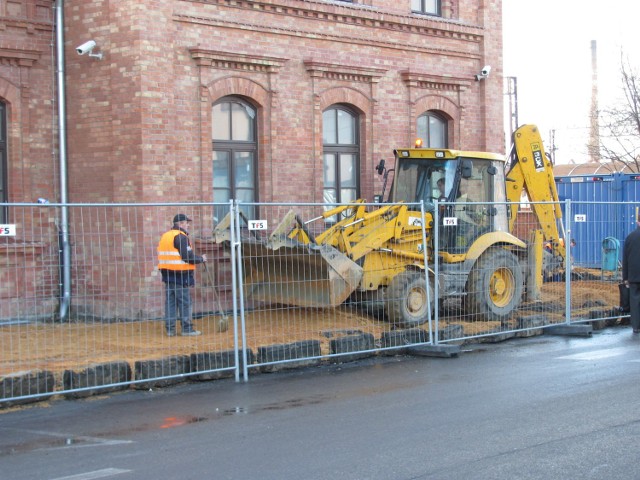 Remont dworca PKP w Myszkowie został wznowiony.