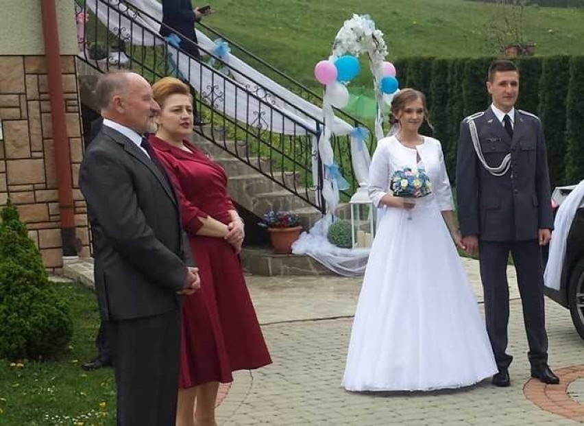 Sierżant Szymon Kulka poślubił nauczycielkę Magdalenę Frąckowiak