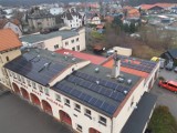 Słoneczny dach na budynku kartuskiej komendy straży pożarnej już zainstalowany