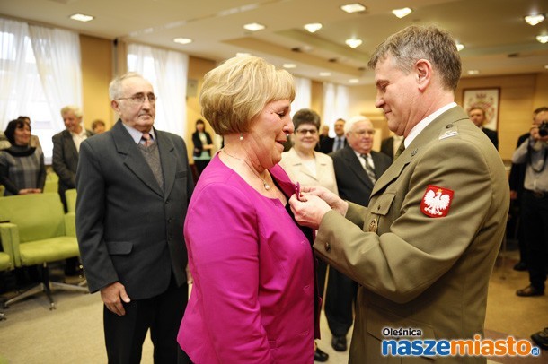 Oleśnica: Wychowali synów na żołnierzy. Wyróżnił ich minister