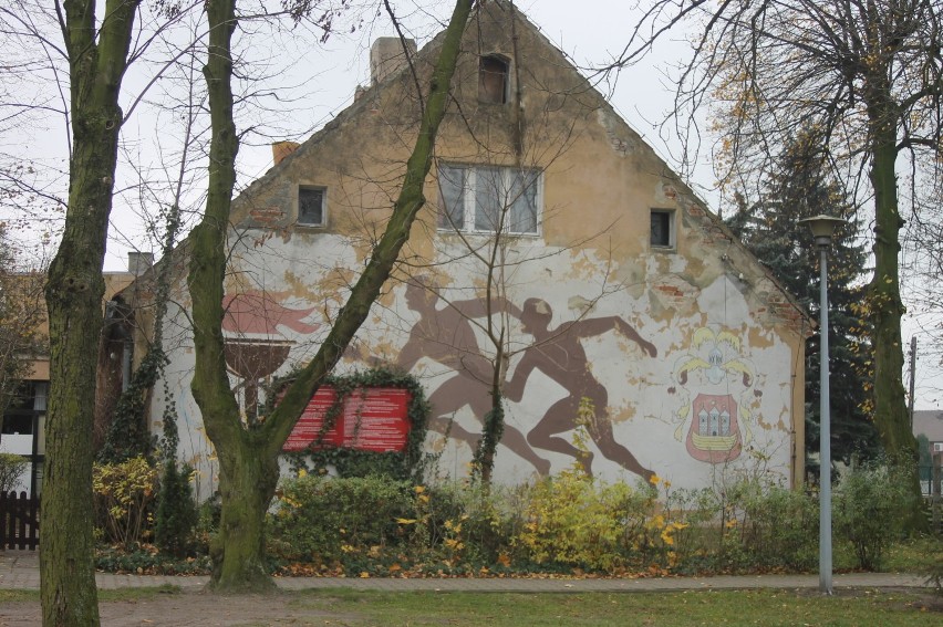  Inwestycje  Sportowa hala „Pilawa” w Kobylinie już gotowa. Uroczysty odbiór już niebawem [ZDJĘCIA]