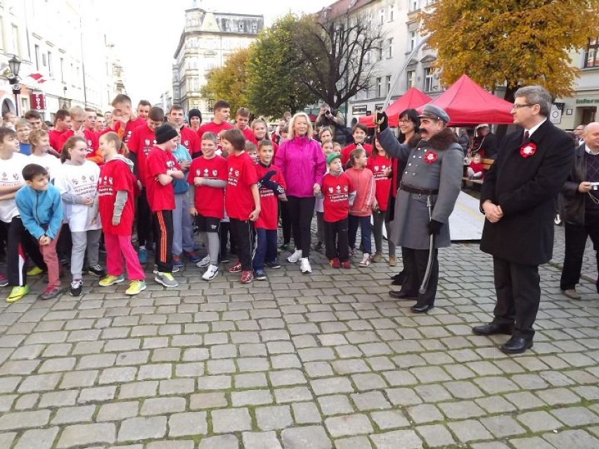 Świdnica: Tłumnie pobiegli dla Niepodległej