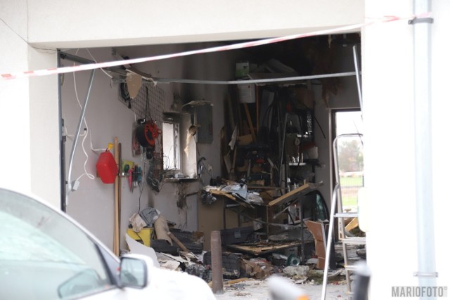 Eksplozja miała miejsce w garażu, a jej moment nagrał monitoring z domu obok .