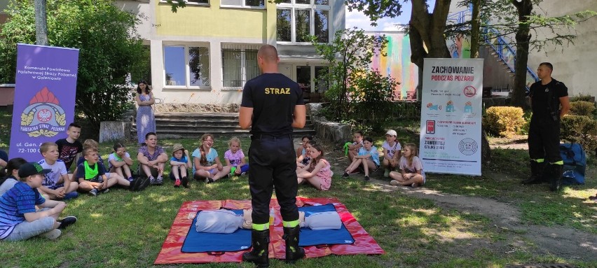Strażacy z Goleniowa uczyli, jak ratować życie. Tak wyglądają półkolonie w GDK