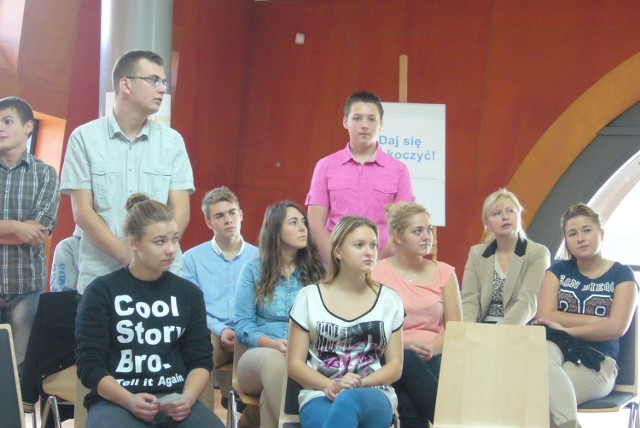 Młodzież z powiatu polkowickiego wybrała dwóch przedstawicieli do sejmiku województwa. Inauguracja będzie w grudniu.