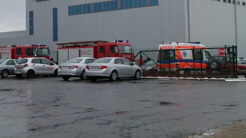 Alarm bombowy w zakładach drobiarskich w Tomaszowie. Okazało się, że to głupi żart [FOTO]