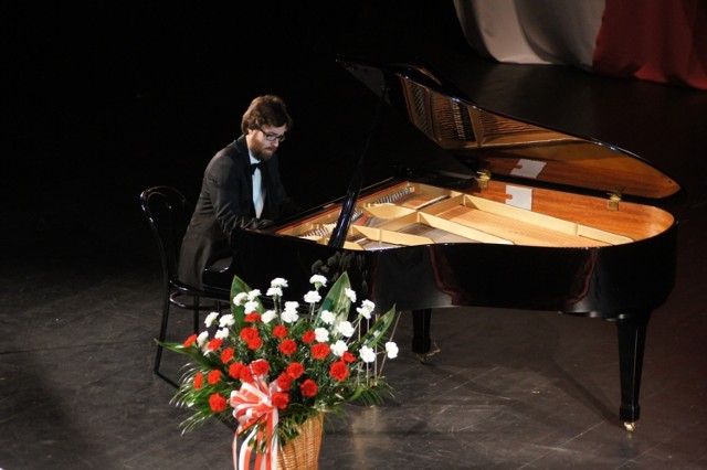 Chopin na 100-lecie niepodległości. Recital Łukasza Trepczyńskiego w MDK w Radomsku