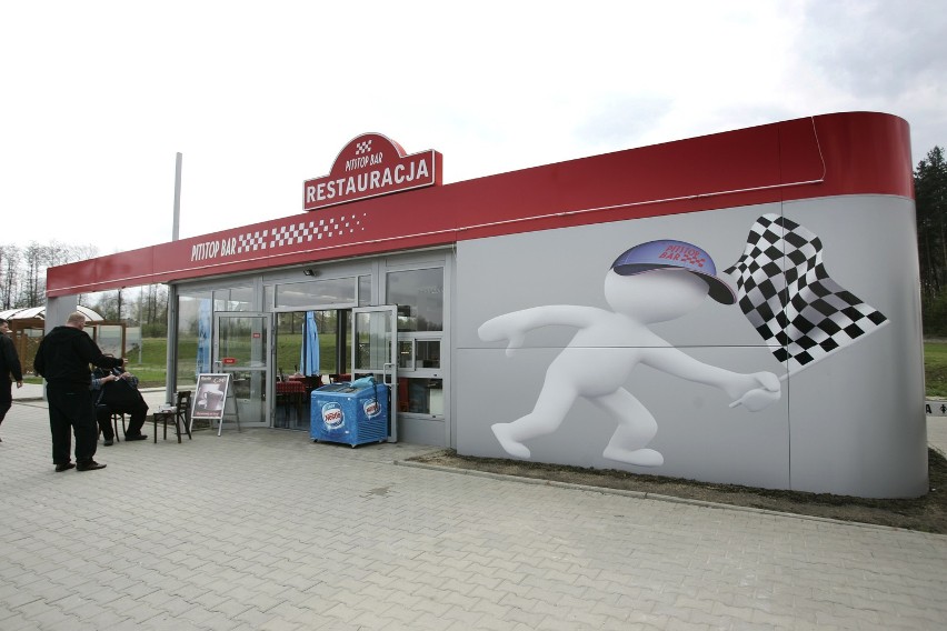Jan Kościuszko otworzył pierwszy polski fastfood przy A4 pod Krakowem [VIDEO]