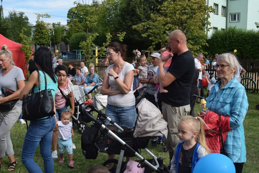 Kościerzyna. Piknik rodzinny na ul. T. Rogali w Kościerzynie (29.07.2022). Zobacz, jak bawili się mieszkańcy ZDJĘCIA