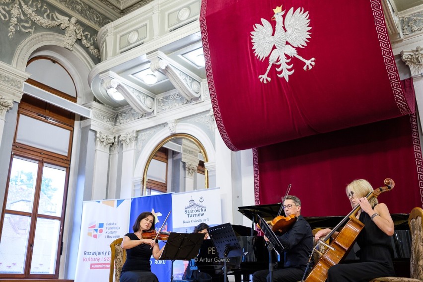Utwory "Mozarta z Tarnowa" zabrzmiały w Sali Lustrzanej. Koncertem uczczono urodziny Józefa Władysława Krogulskiego