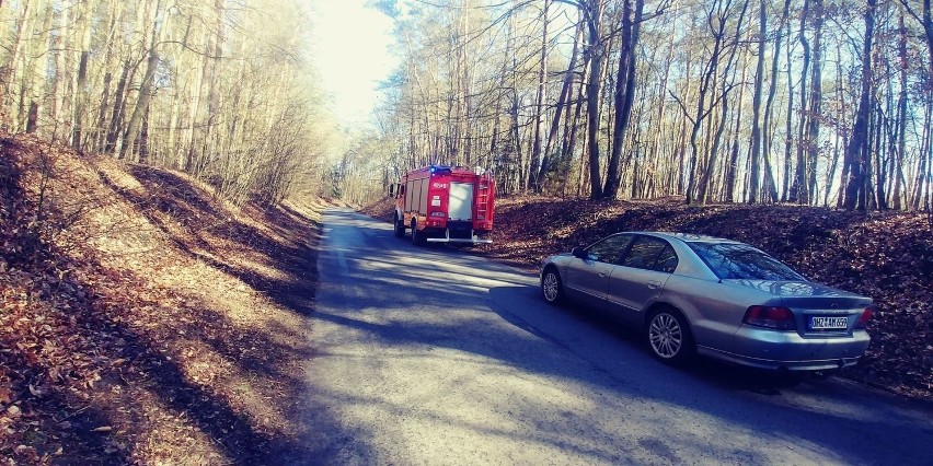 Auto osobowe wpadło do rzeki Drawy w okolicy Starego...